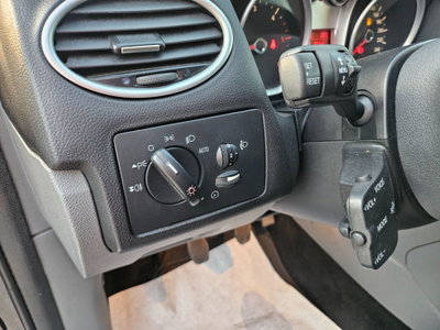 Ford Focus Station Wagon 1.6 TDCi (110CV) SW Tit. DPF (12)