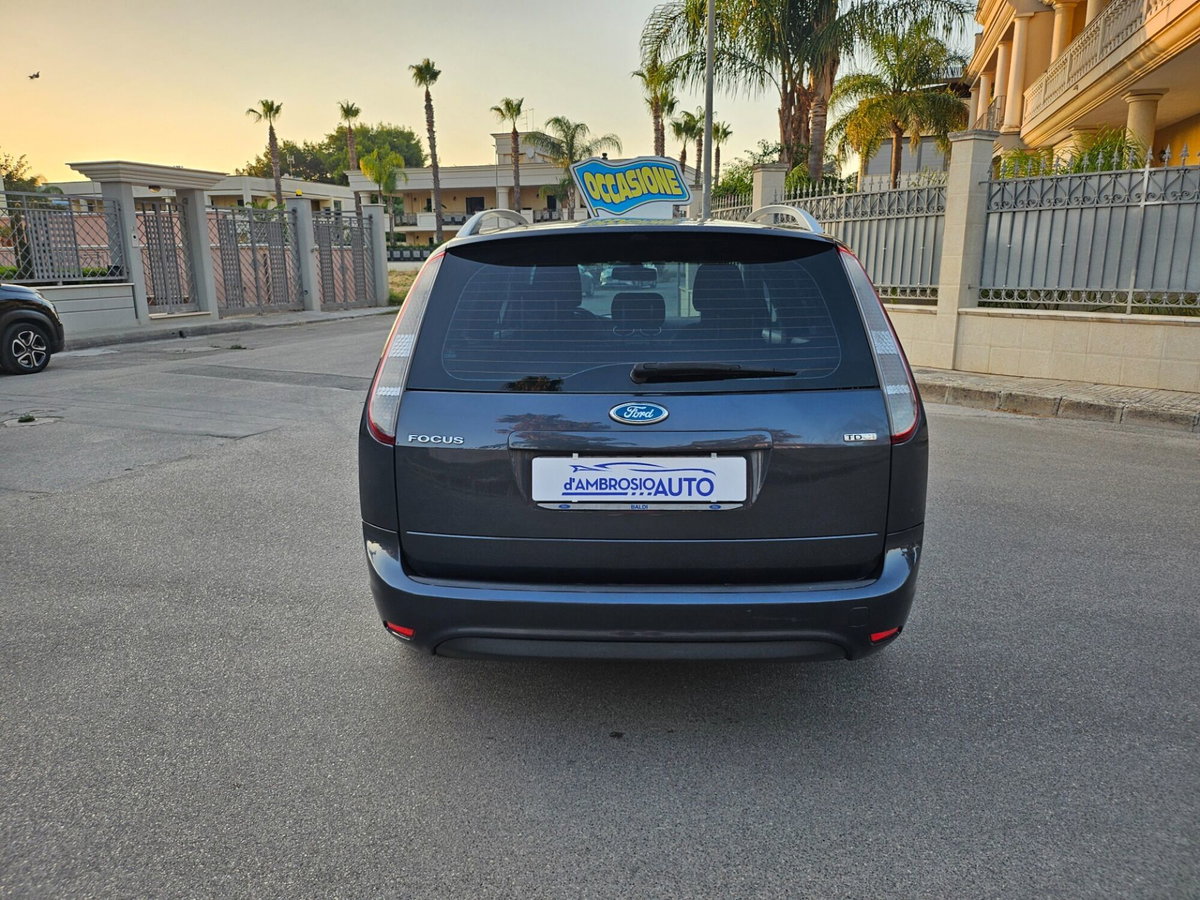Ford Focus Station Wagon 1.6 TDCi (110CV) SW Tit. DPF (5)