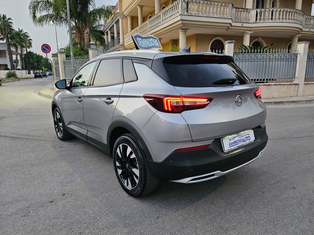 Opel Grandland X 1.5 diesel Ecotec Start&Stop Elegance (18)