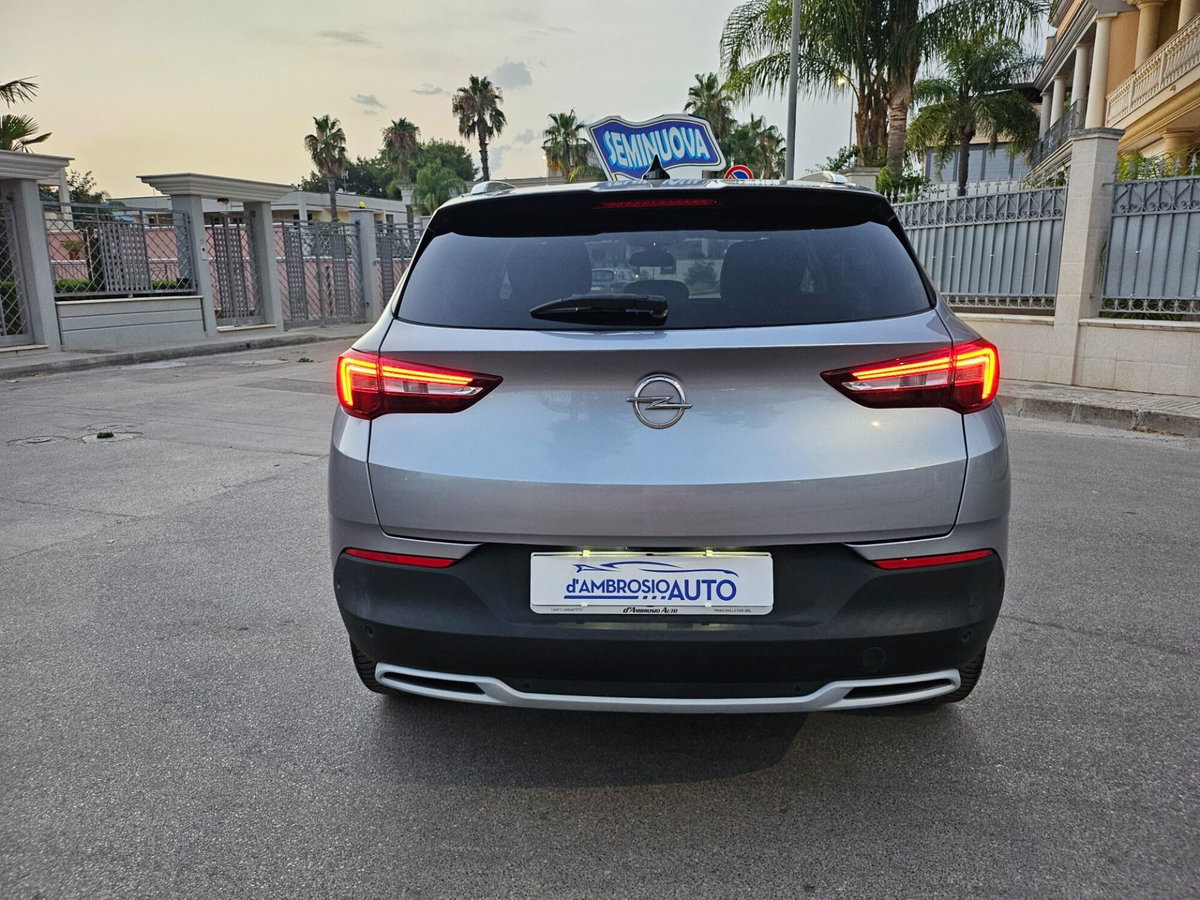 Opel Grandland X 1.5 diesel Ecotec Start&Stop Elegance (19)