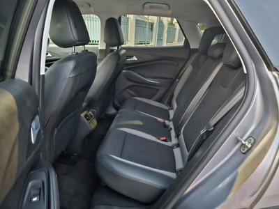 Opel Grandland X 1.5 diesel Ecotec Start&Stop Elegance (9)