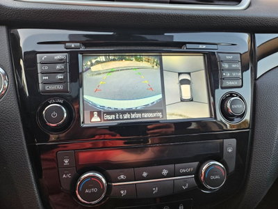 Nissan Qashqai 1.5 dCi N-Connecta (11)
