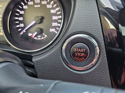 Nissan Qashqai 1.5 dCi N-Connecta (12)