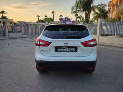 Nissan Qashqai 1.5 dCi N-Connecta (19)