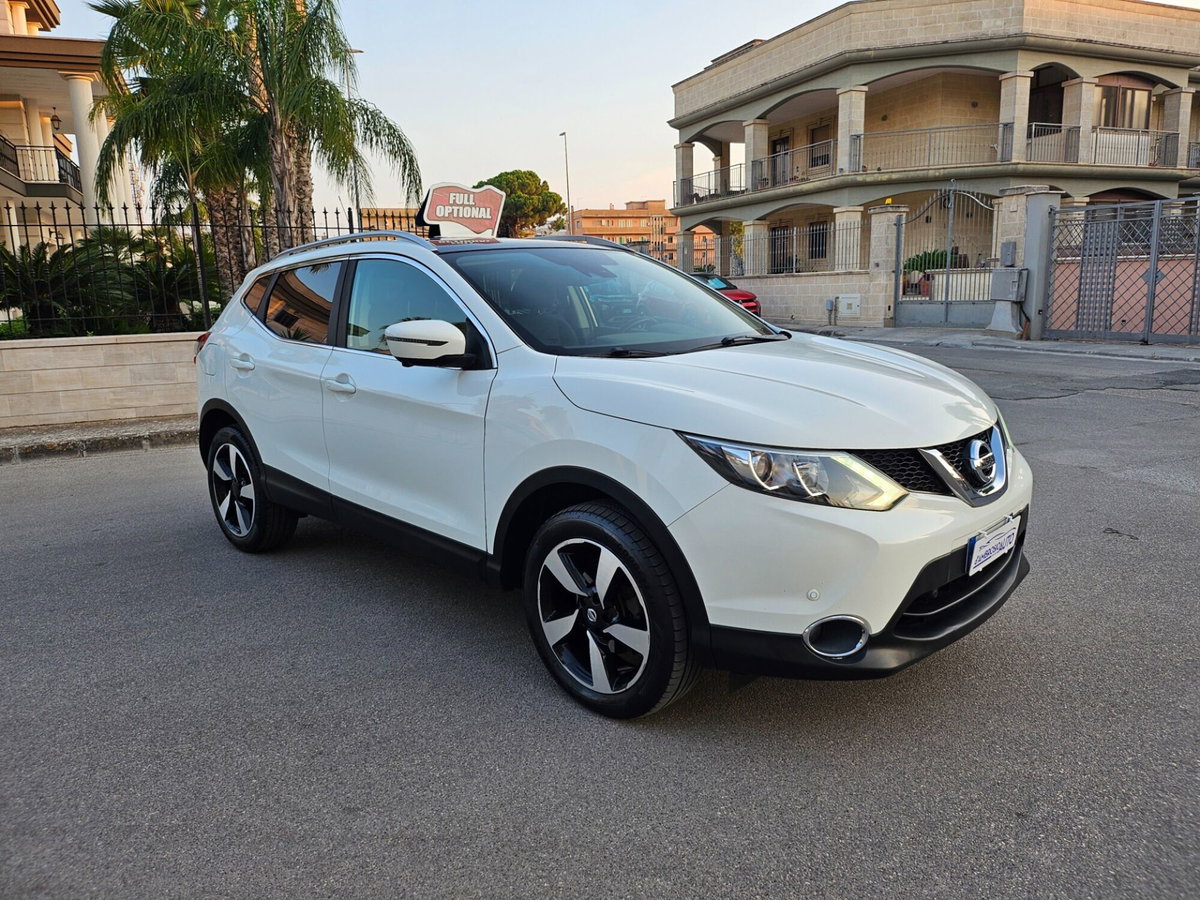 Nissan Qashqai 1.5 dCi N-Connecta (3)