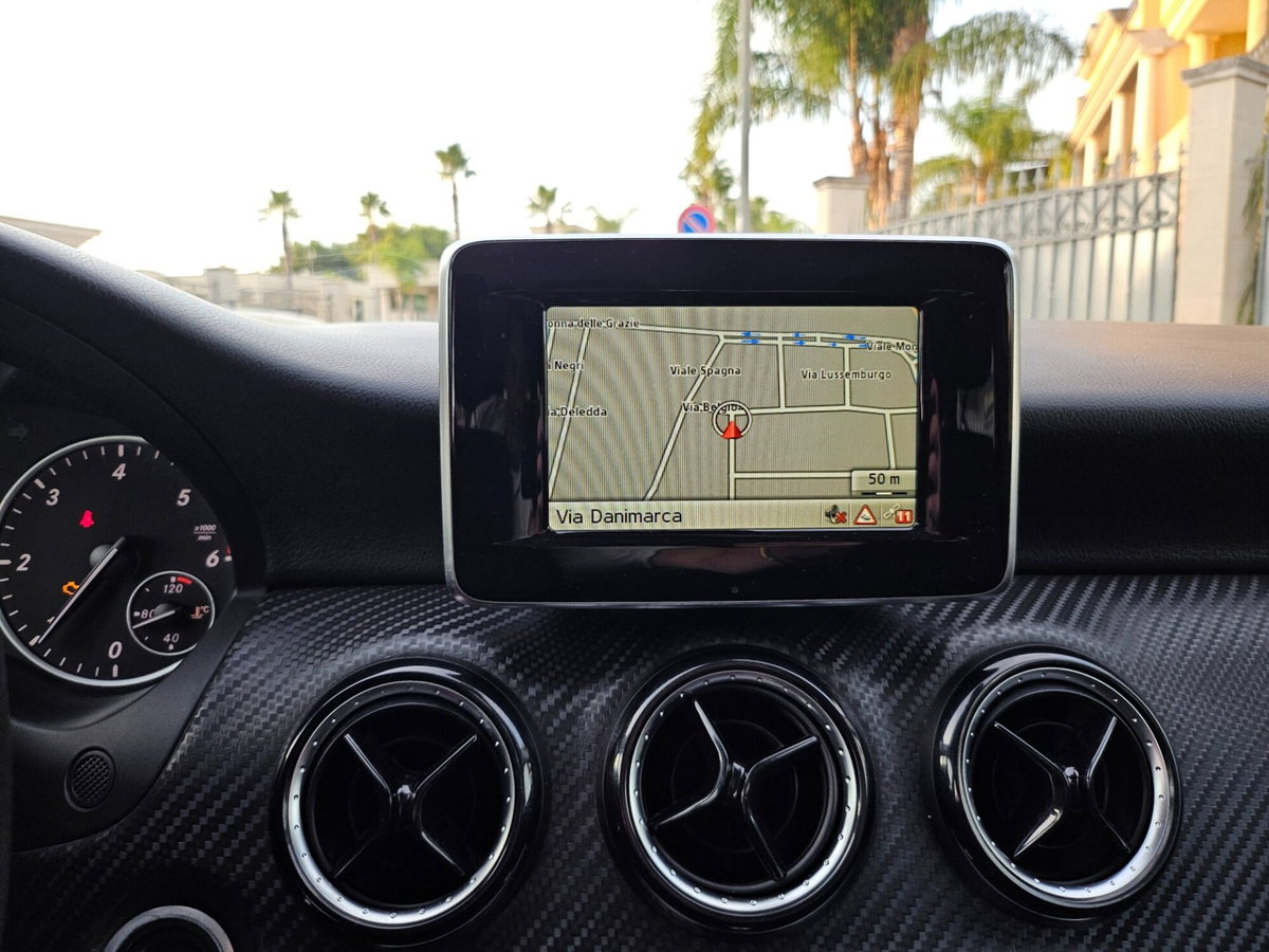 Mercedes-Benz Classe A 180 CDI Sport (15)