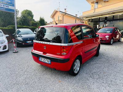 Peugeot 1007 1.4 Happy (7)