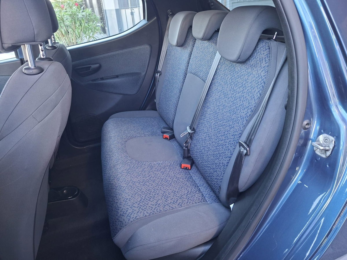 Lancia Ypsilon 1.0 FireFly 5 porte S&S Hybrid Ecochic Silver (14)