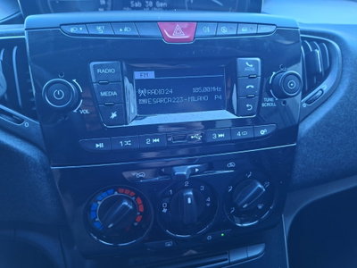 Lancia Ypsilon 1.0 FireFly 5 porte S&S Hybrid Ecochic Silver (16)