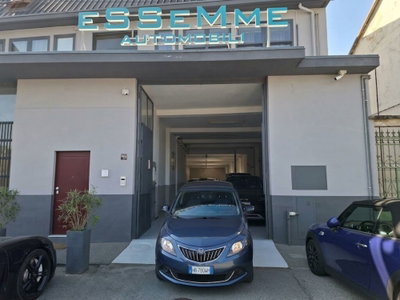 Lancia Ypsilon 1.0 FireFly 5 porte S&S Hybrid Ecochic Silver (6)