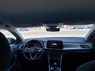 Volkswagen T-Roc 1.5 tsi Edition Plus (17)