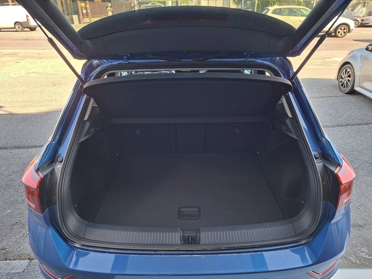 Volkswagen T-Roc 1.5 tsi Edition Plus (8)