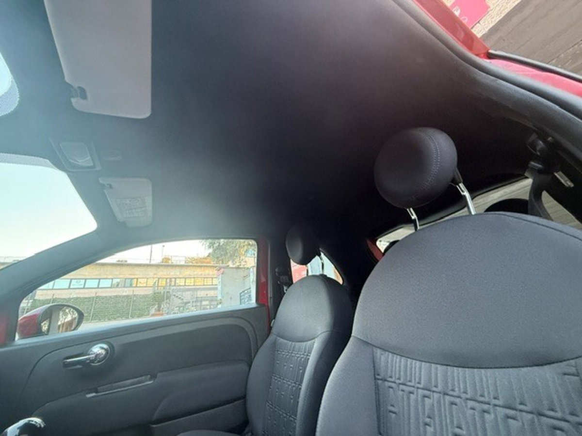 Fiat 500 1.0 Hybrid Red (12)