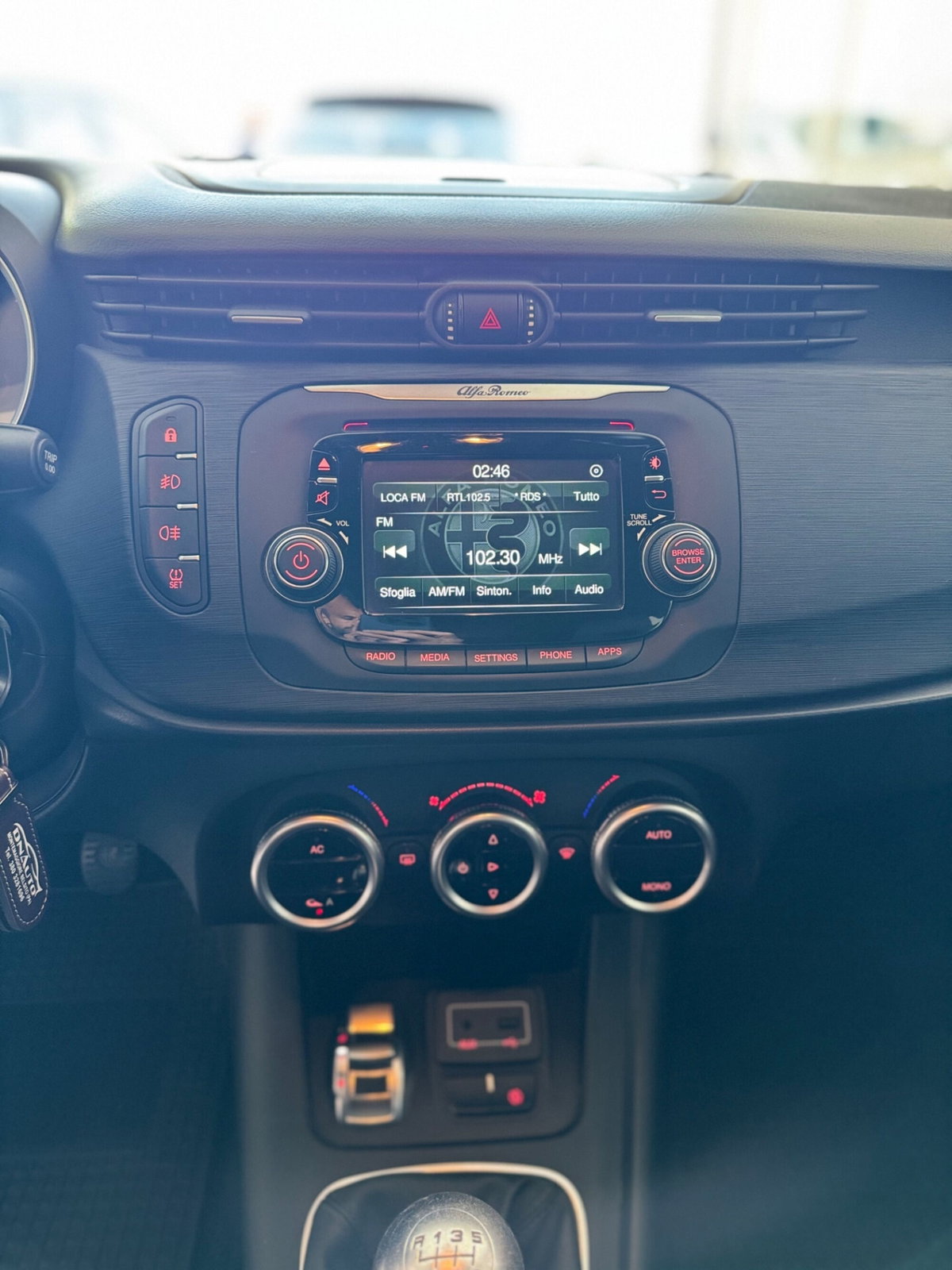 Alfa Romeo Giulietta 1.6 JTDm Business 120cv (16)