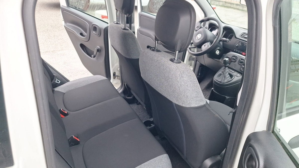 Fiat Panda 1.0 FireFly S&S Hybrid City Life (12)