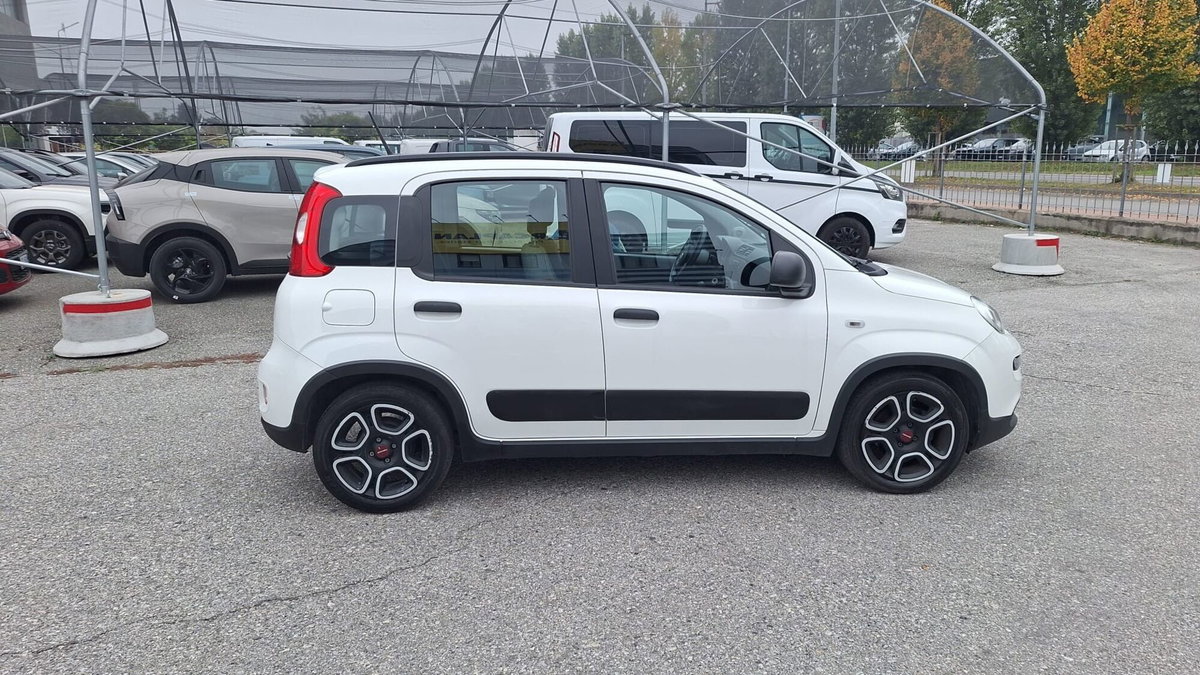 Fiat Panda 1.0 FireFly S&S Hybrid City Life (8)