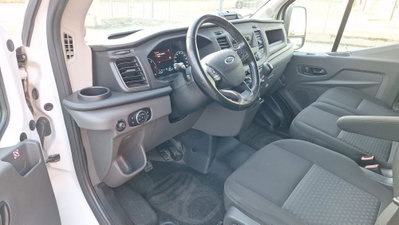 Ford Transit Furgone 350 2.0TDCi EcoBlue MHEV 130CV PL-TM Furgone Titan. (9)