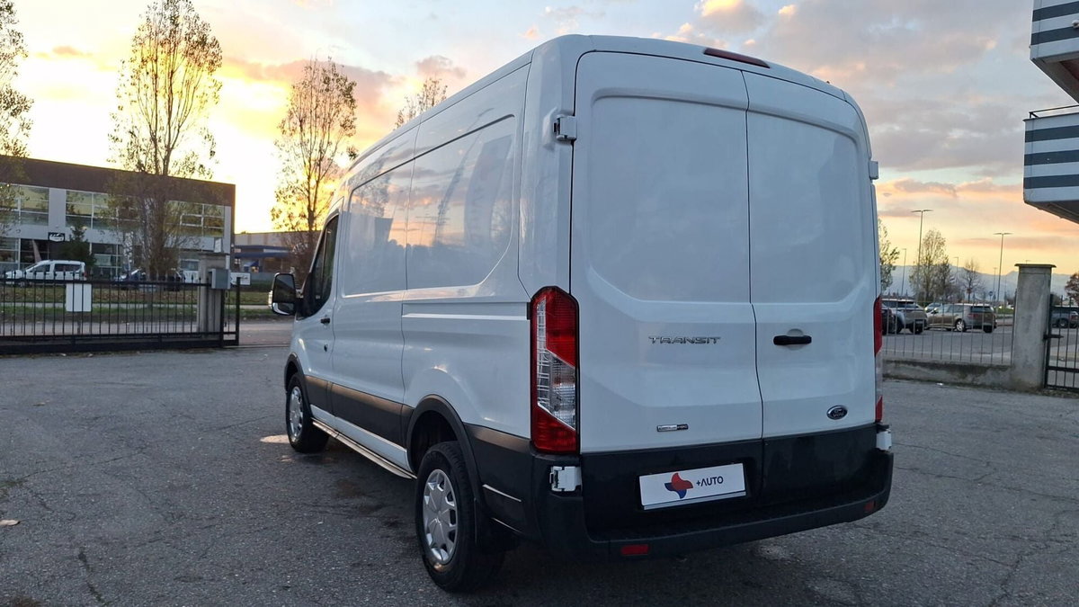 Ford Transit Furgone 350 2.0TDCi EcoBlue MHEV 130CV PM-TM Furgone Titan. (5)
