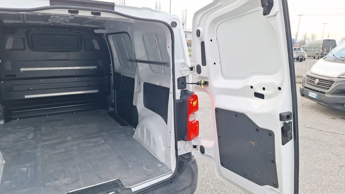 Citroen Jumpy Furgone BlueHDi 120 S&S PL-TN Furgone M Comfort (12)