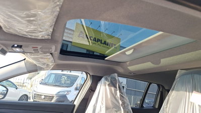 Jeep Avenger 1.2 turbo Summit fwd 100cv (15)