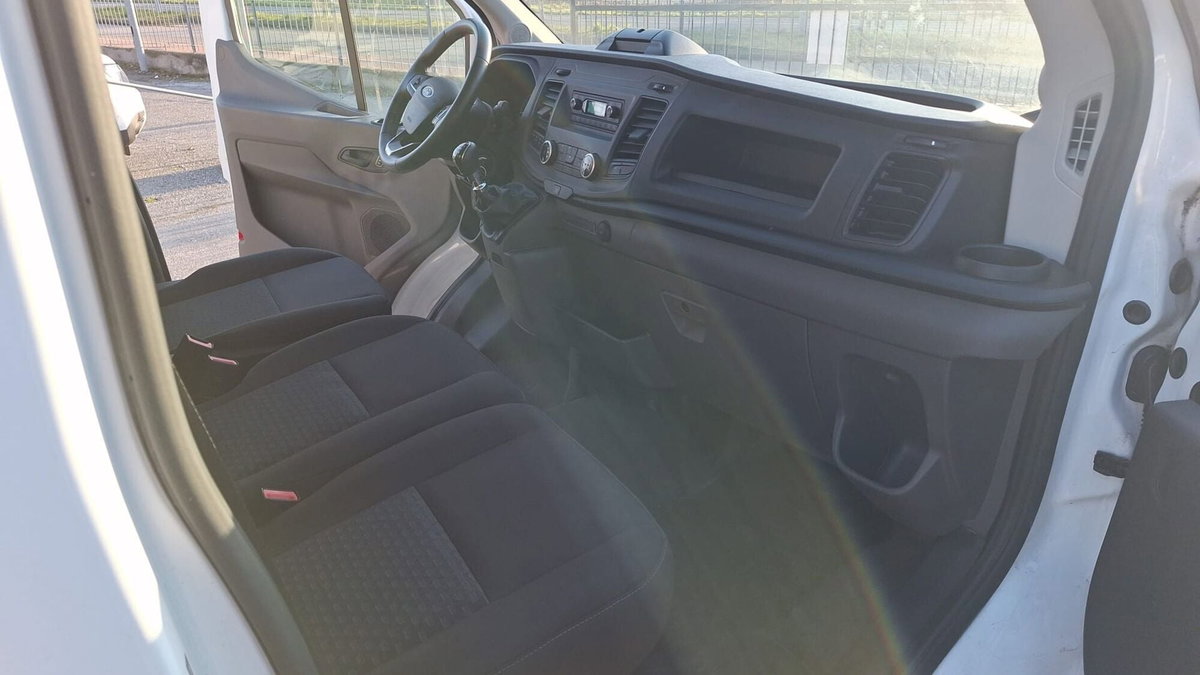Ford Transit Furgone 330 2.0TDCi EcoBlue 130 aut. PM-TM Furgone Trend (14)