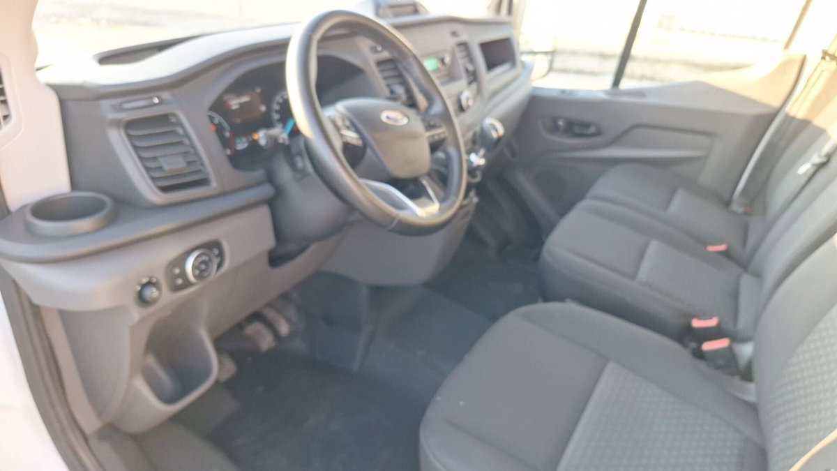 Ford Transit Furgone 330 2.0TDCi EcoBlue 130 aut. PM-TM Furgone Trend (9)