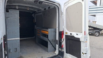 Ford Transit Furgone 350 2.0TDCi EcoBlue MHEV 130CV PM-TM Furgone Titan. (10)