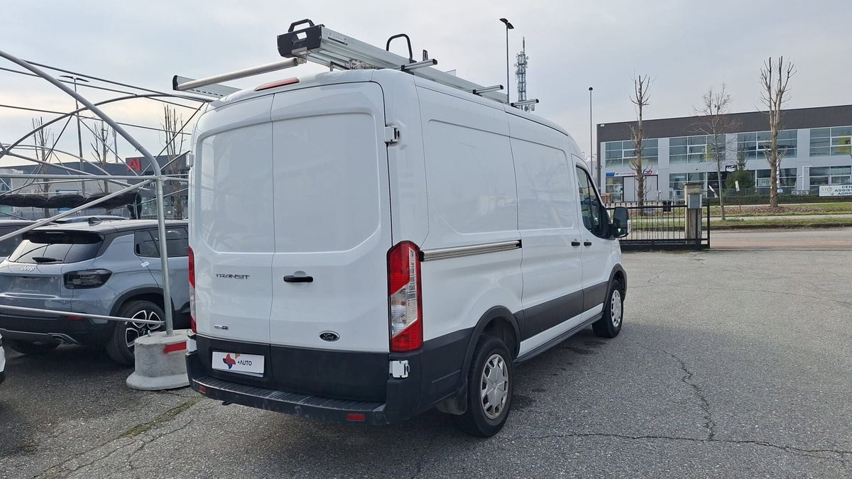 Ford Transit Furgone 350 2.0TDCi EcoBlue MHEV 130CV PM-TM Furgone Titan. (7)