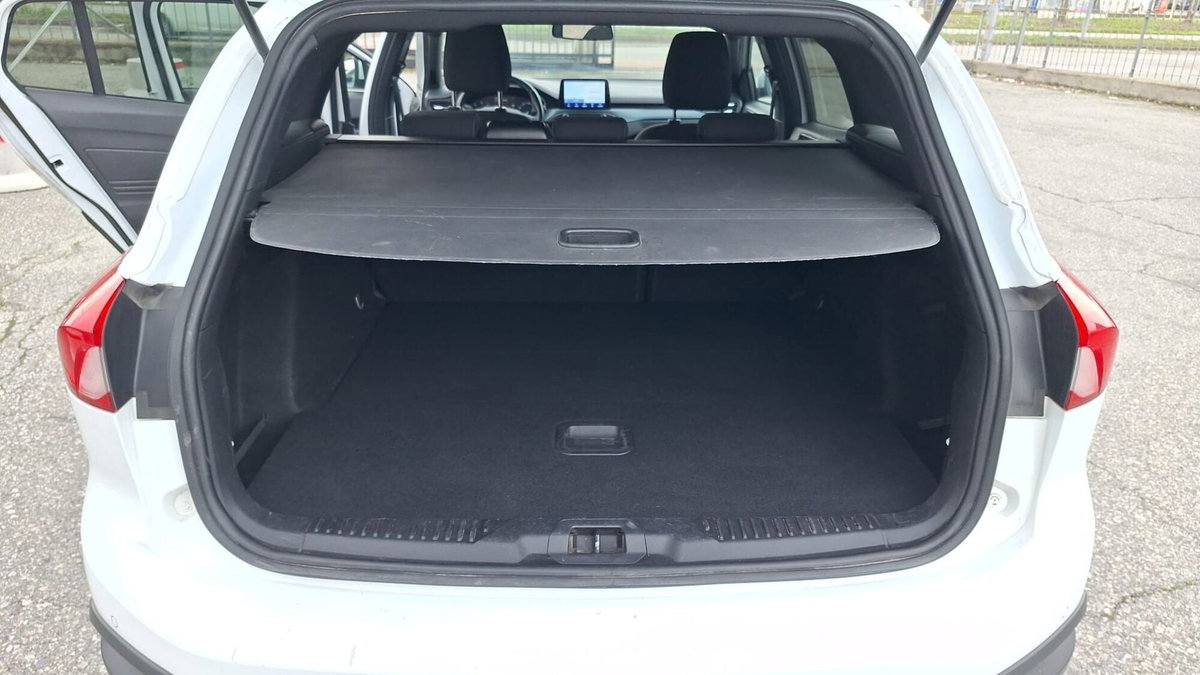 Ford Focus Station Wagon 1.5 EcoBlue 120 CV SW Active X (11)