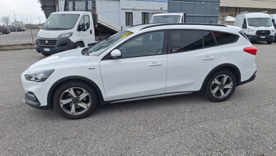 Ford Focus Station Wagon 1.5 EcoBlue 120 CV SW Active X (4)