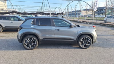 Jeep Avenger 1.2 turbo Summit fwd 100cv (8)