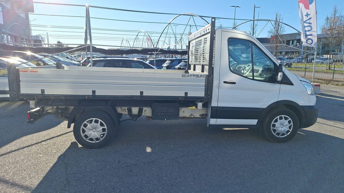 Ford Transit Furgone 350 2.0TDCi EcoBlue MHEV 170CV PL-TM Combi Trail (8)