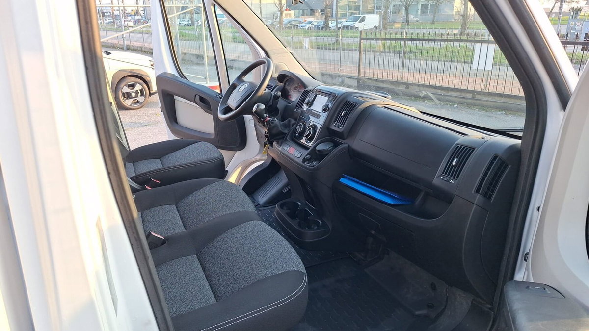 Fiat Ducato Telaio cabinato 35 2.3 MJT 130CV PLM-DC Cabinato (16)