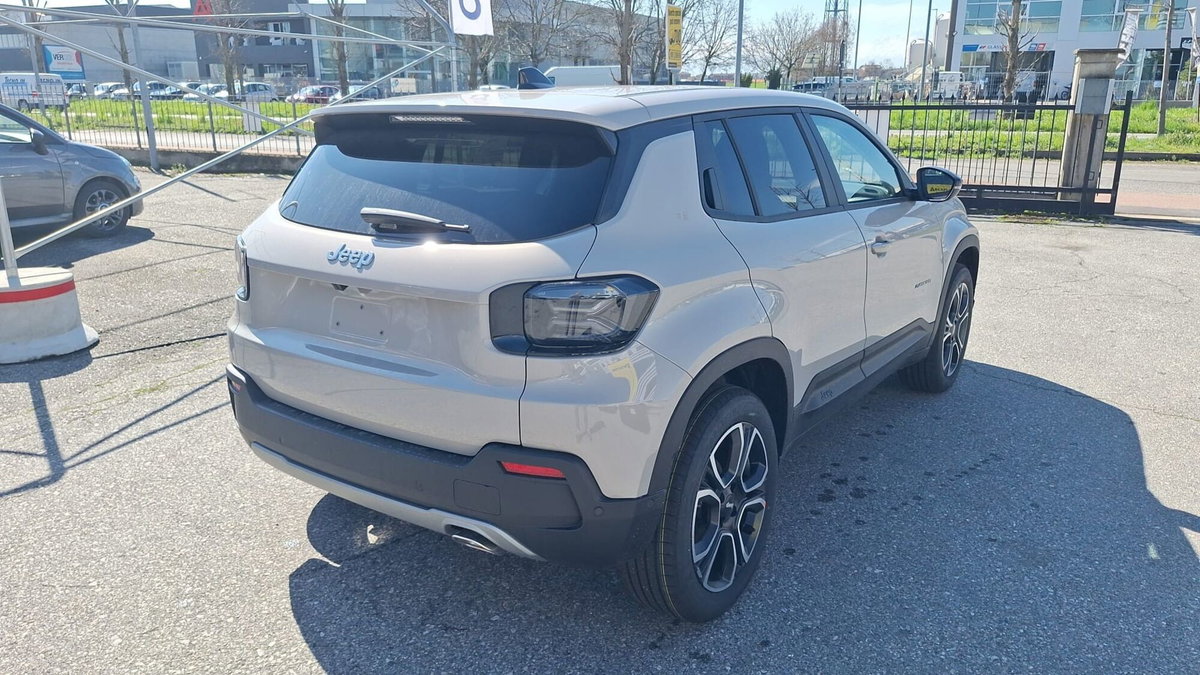 Jeep Avenger 1.2 turbo Summit fwd 100cv (7)