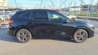 Ford Kuga 2.5 Full Hybrid 190 CV CVT 2WD ST-Line X (8)