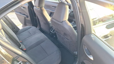 Lexus UX Hybrid Business (13)