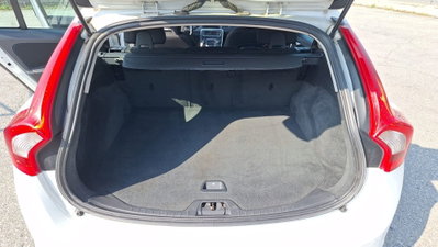 Volvo V60 D2 1.6 Business (11)