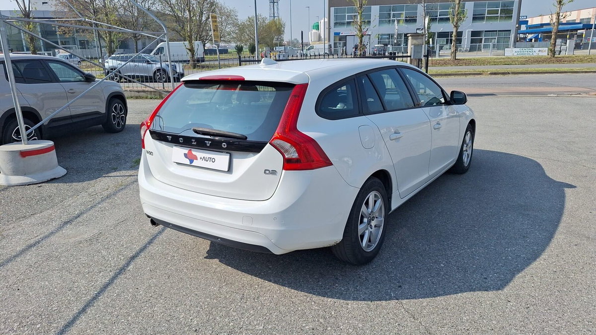 Volvo V60 D2 1.6 Business (7)