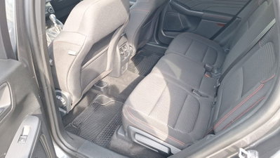 Ford Kuga 1.5 EcoBlue 120 CV 2WD ST-Line (12)