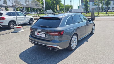 Audi A4 Avant 40 TDI quattro S tronic S line edition (8)