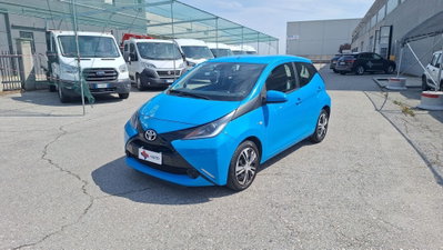 Toyota Aygo 1.0 VVT-i 69 CV 5 porte x-cool TSS (3)