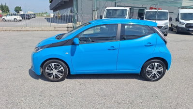 Toyota Aygo 1.0 VVT-i 69 CV 5 porte x-cool TSS (4)