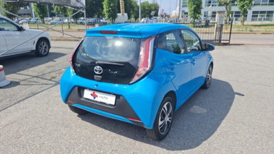 Toyota Aygo 1.0 VVT-i 69 CV 5 porte x-cool TSS (7)