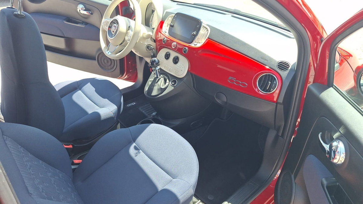 Fiat 500 Cabrio 1.0 Hybrid Red (13)