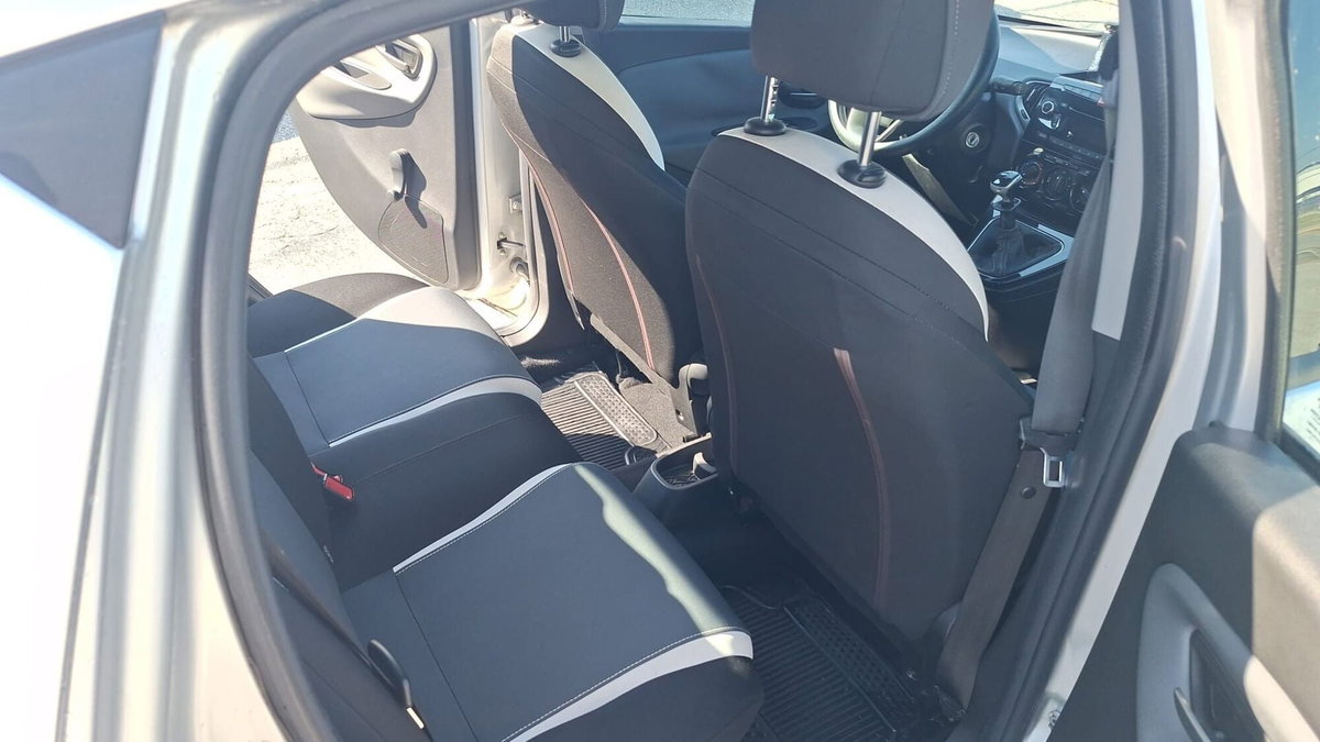 Lancia Ypsilon 1.2 69 CV 5 porte Elefantino (13)