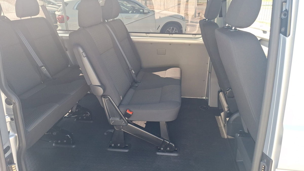 Volkswagen Veicoli Commerciali Transporter Furgone 2.0 TDI 150CV DSG 4Motion PL Kombi Business (14)