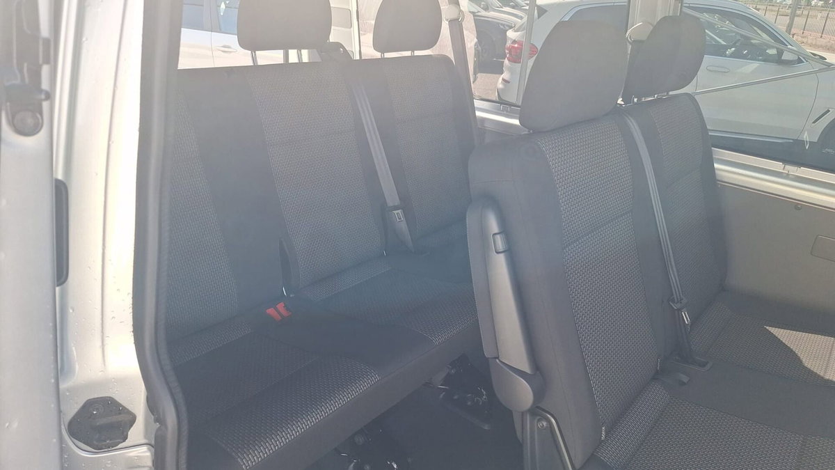 Volkswagen Veicoli Commerciali Transporter Furgone 2.0 TDI 150CV DSG 4Motion PL Kombi Business (6)