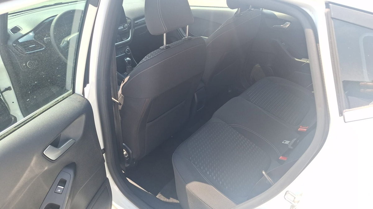 Ford Fiesta 1.1 75 CV GPL 5 porte Titanium (13)