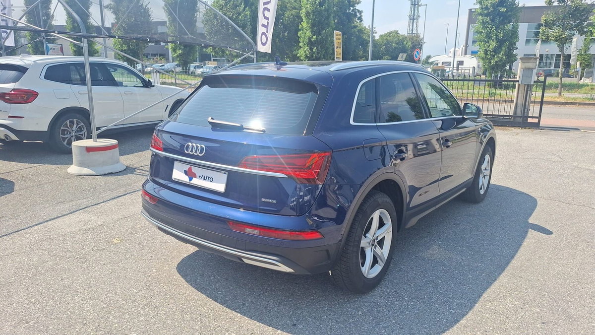 Audi Q5 40 TDI 204 CV quattro S tronic Business (6)