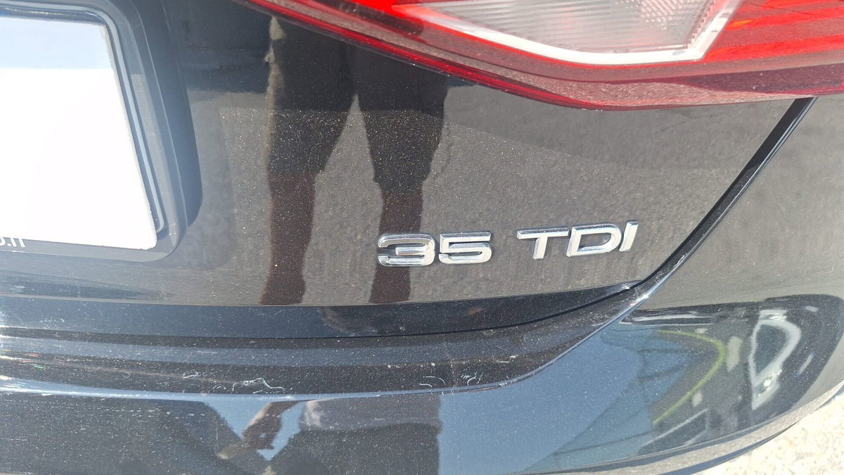 Audi A3 Sportback 35 TDI S tronic Business (7)